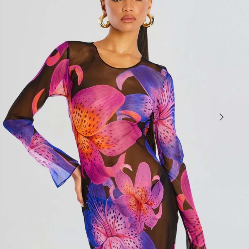 Retrofête VIENNA SILK DRESS coverup / dress - worn once - Picture 6 of 13